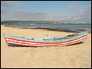 strand achter het hotel